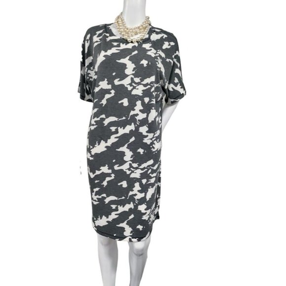 NWT Nally & Millie Short Sleeve Camouflage Print Mini Dress Gray Women's - Picture 1 of 8